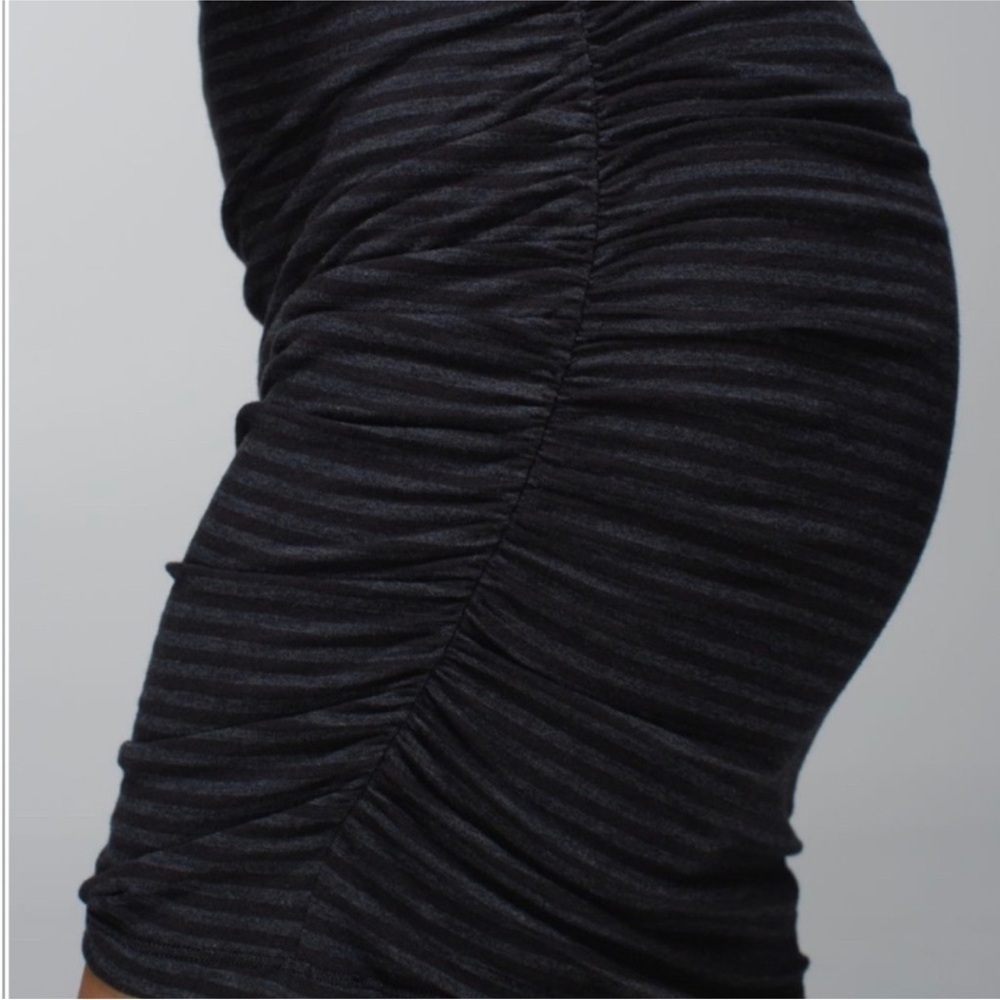 Lululemon Anytime Black Heather/Black Stripe Size S/M
Ruched Dress - Picture 2 of 6